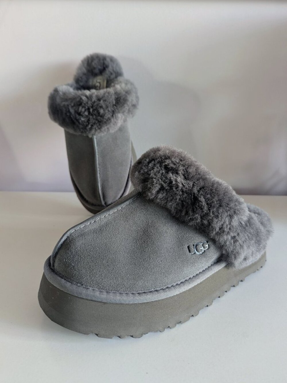 NWOT UGG Disquette Platform Slipper Charcoal Grey - Size 6 - Picture 8 of 11